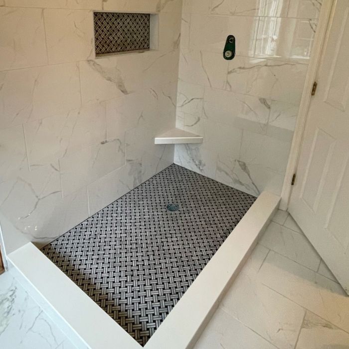 Carrara White Marble Diagonal Basket Weave Stanza Black Dots